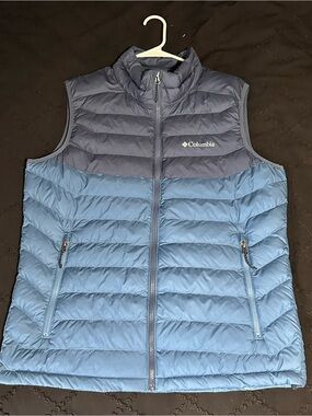 Columbia Navy and Light Blue Quilted Puffer Vest
